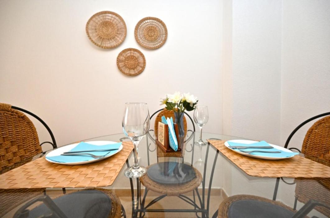 Beach Apartment Torrevieja Exterior photo